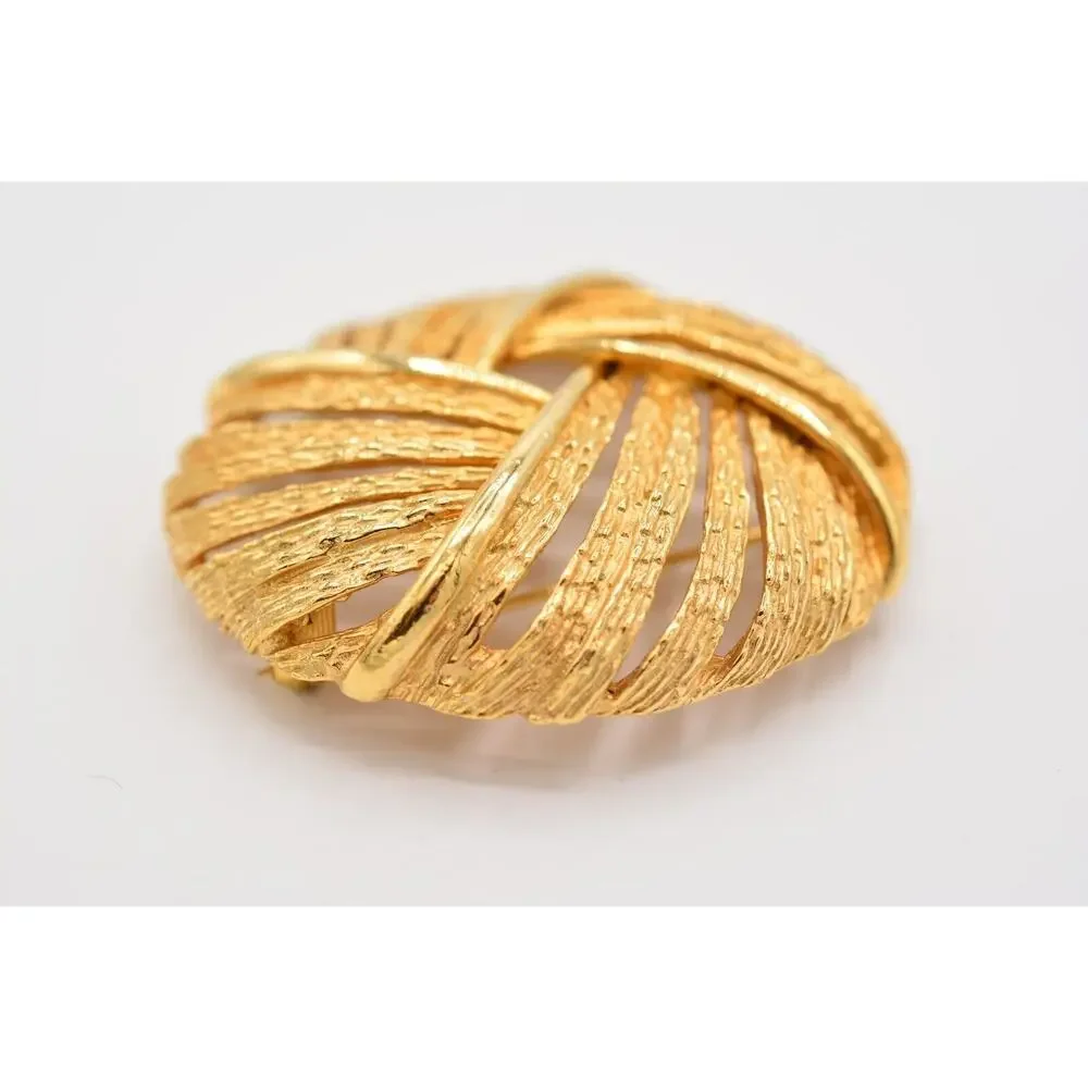Art Vintage Round Pin Brooch Brushed Textured Gold Signed Chunky 1950s Bin4